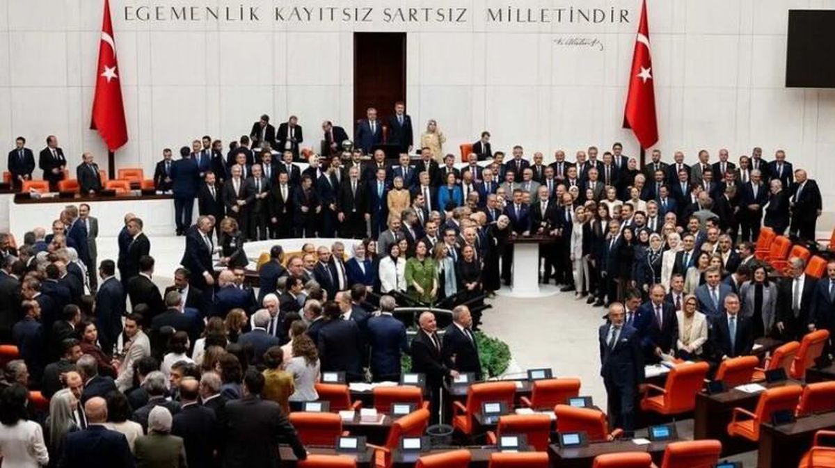 Meclis tatile girdi mi, TBMM ne zaman açılacak?