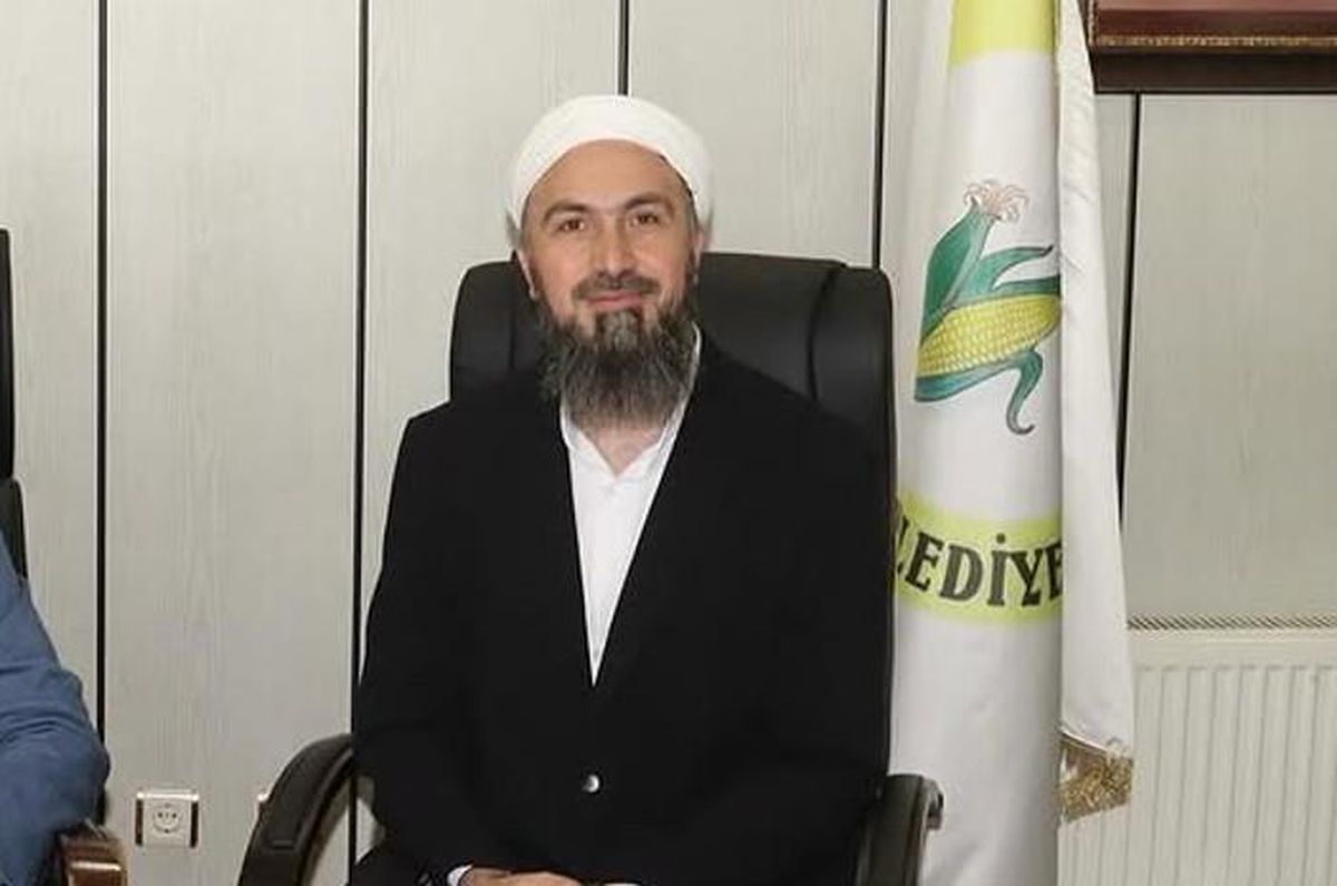 Mehmet Murat Çoruhlu kimdir, Mehmet Murat Çoruhlu hangi partili, nerenin belediye başkanı?