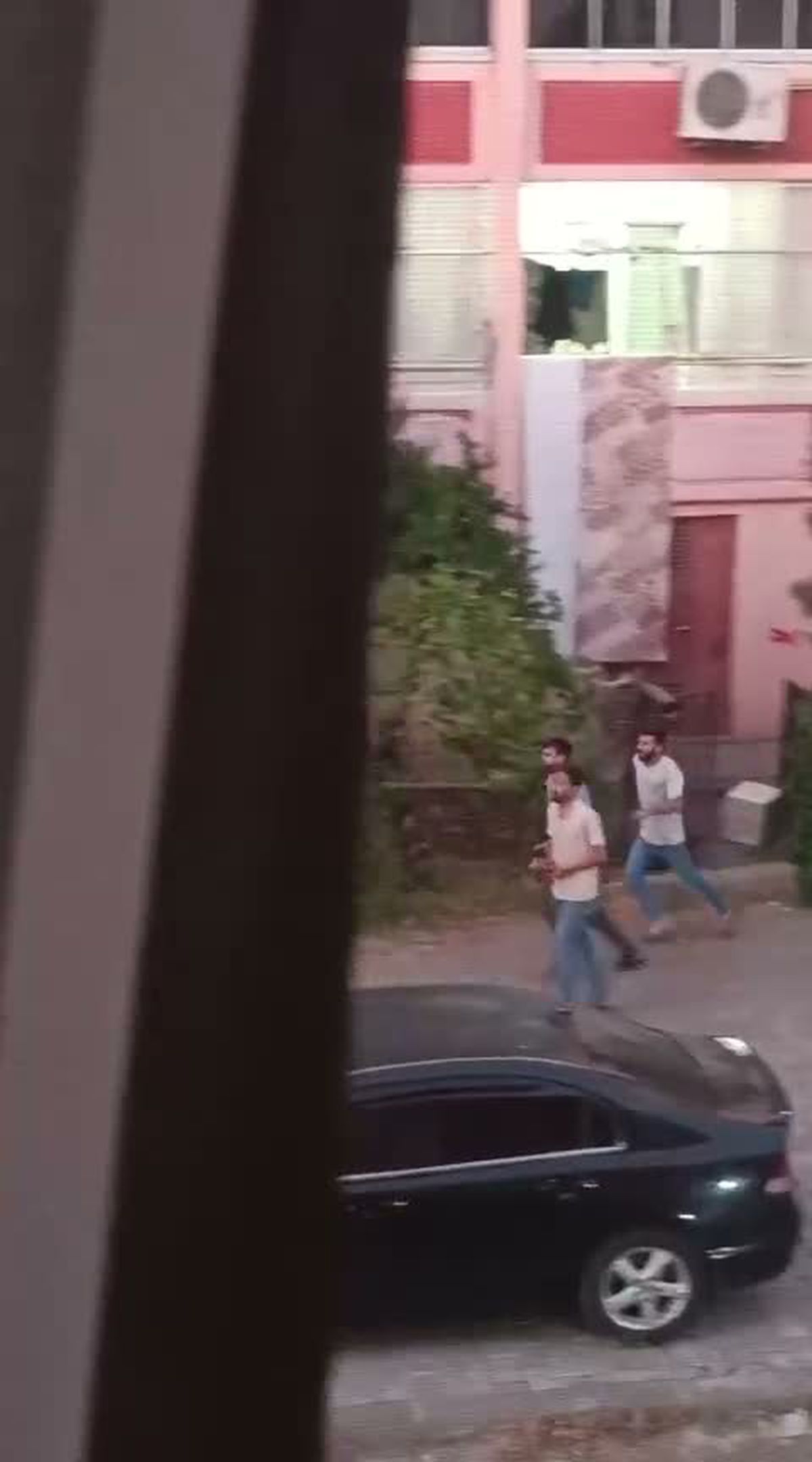 Silahlı kavgada 2 yaralı, 3 gözaltı