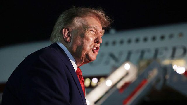 Трамп подтвердил смену самолета в Анкаре