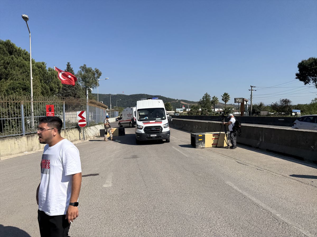 F-16 eğitim uçağı Yalova'da düştü: Pilot kurtuldu