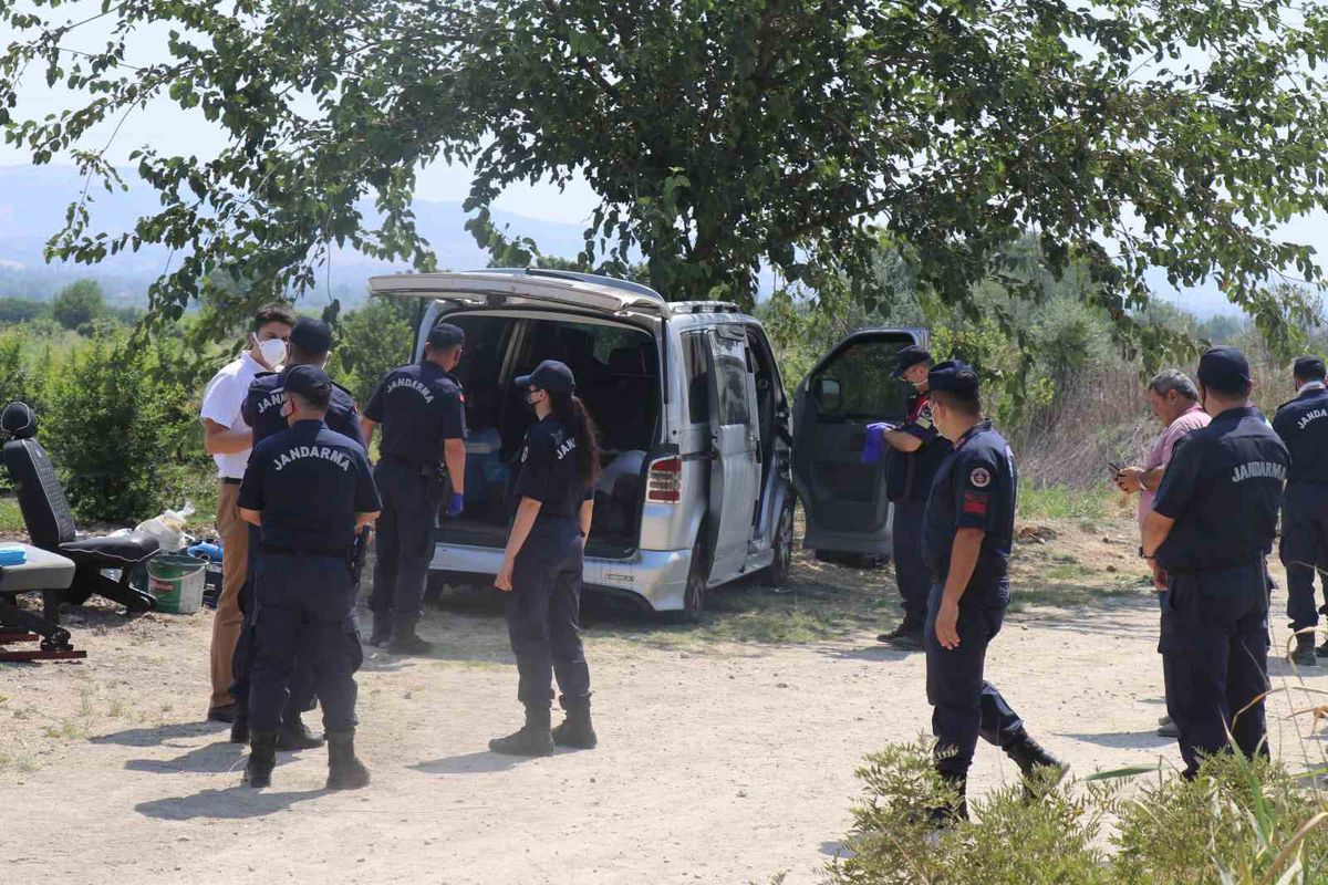 Denizli'de Kayıp Şahıs Aracında Ölü Bulundu