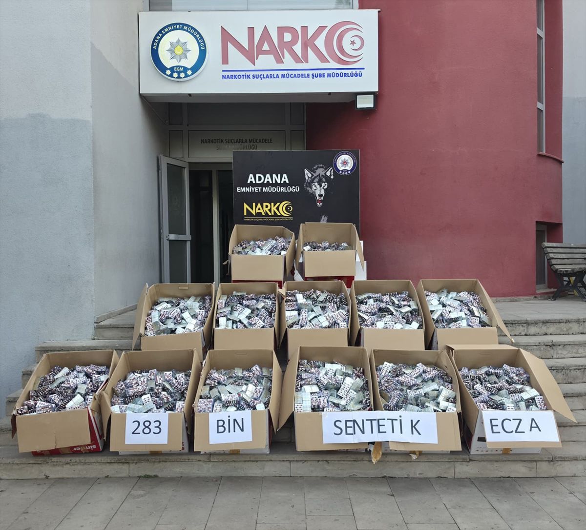 Adana’da 283 Bin Sentetik Ecza Ele Geçirildi, 1 Tutuklama