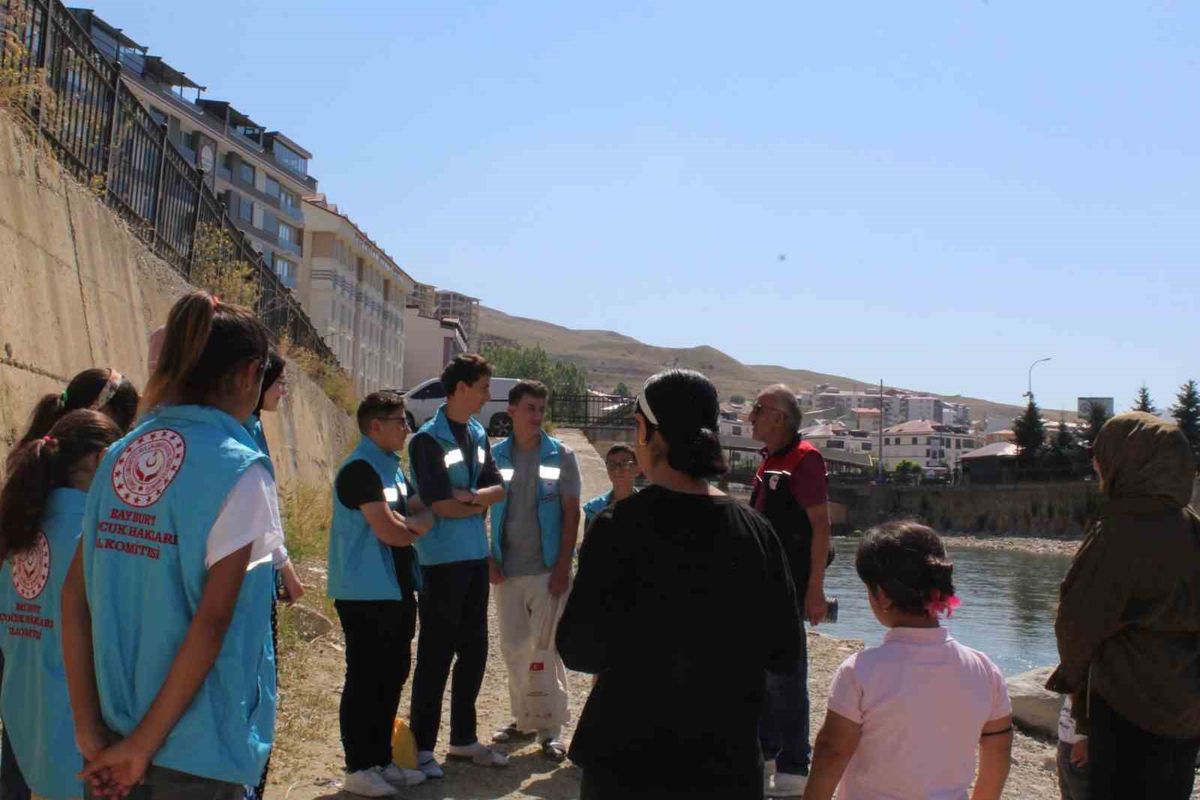 Bayburt'ta Çocuklara 'Hayalet Ağ' Farkındalık Etkinliği