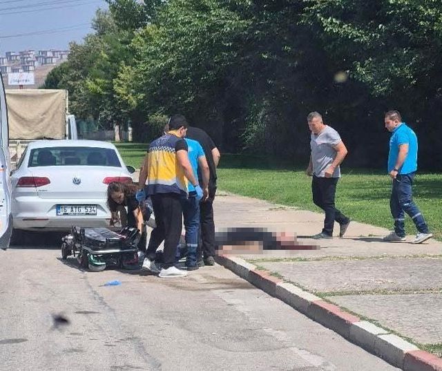 bursa da bir esnaf sokakta basindan vurulmus 20141774 o