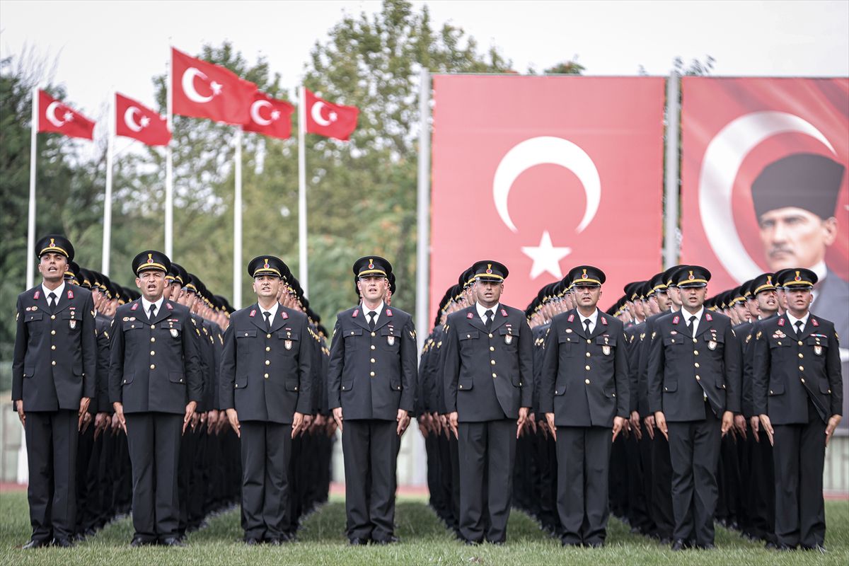 Işıklar'dan 1228 Astsubay Mezun Oldu