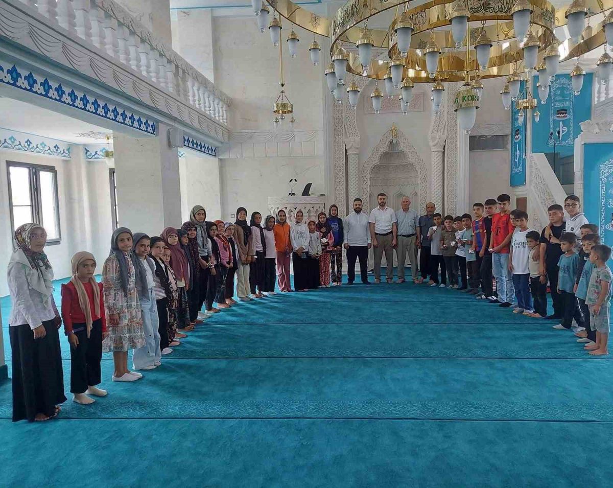 Çermik'te Yaz Kur'an Kursu Kapanış Programı Coşkuyla Kutlandı