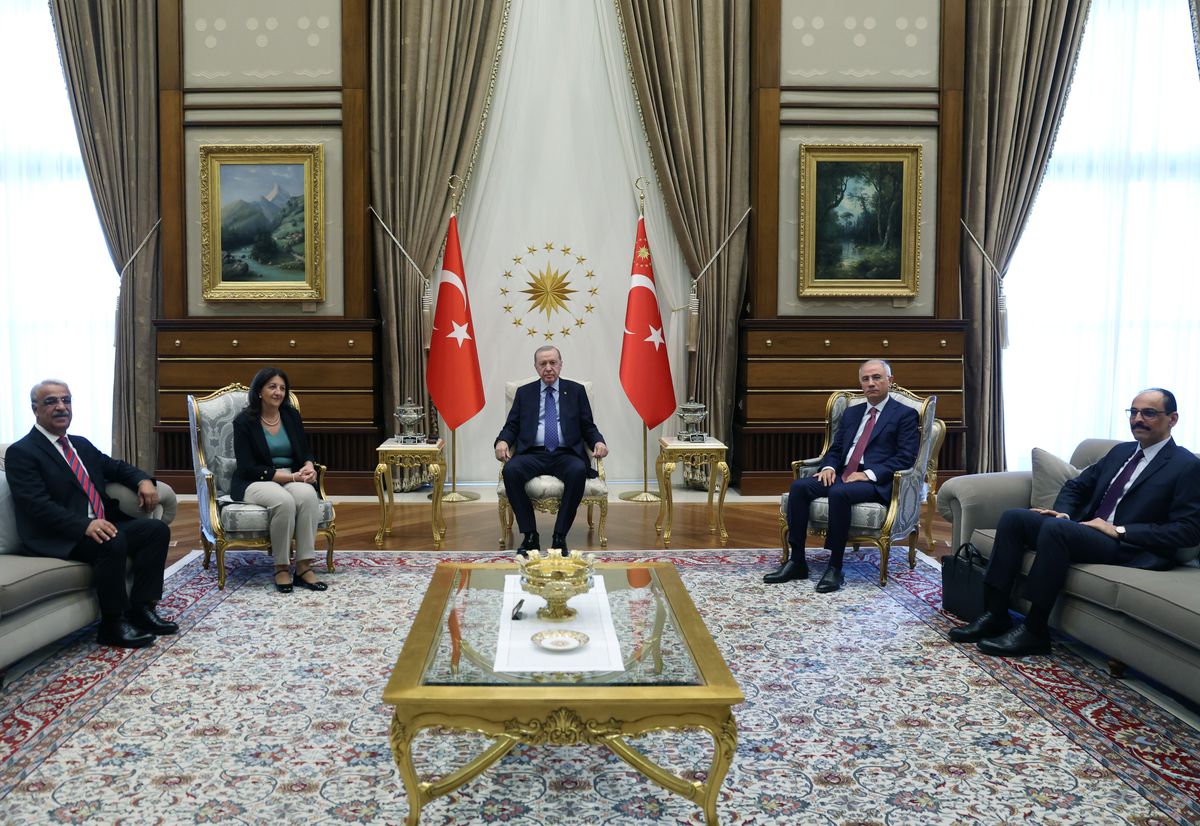 Erdoğan, DEM Parti İmralı Heyeti’ni Kabul Etti