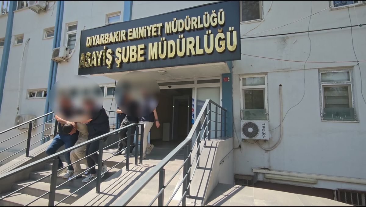Diyarbakır'da Diş Kliniğine Silahlı Saldırıya 3 Tutuklama