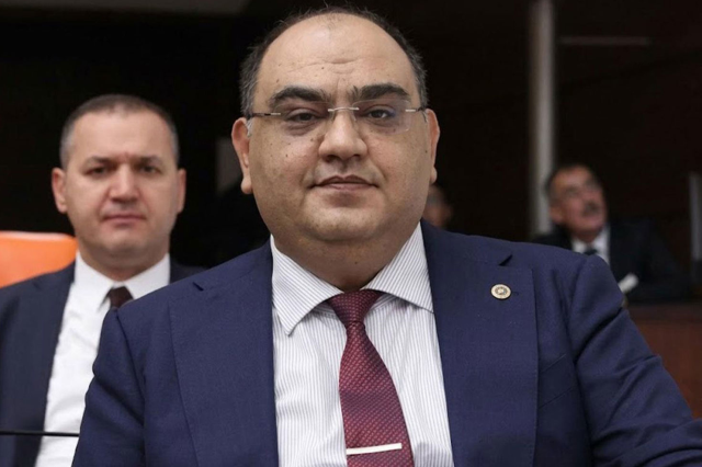 iyi partiden istifa eden gazia 20143223 9633 1 m