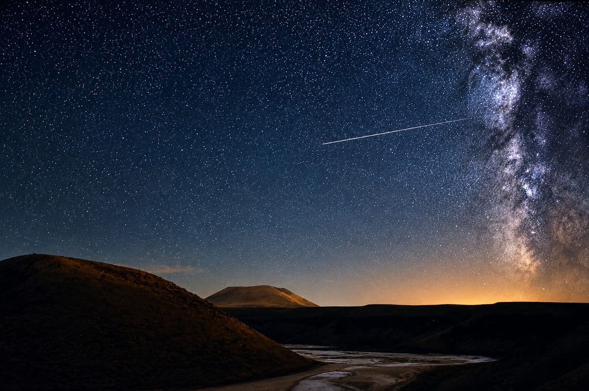 Meke Krater Gölü'nde Perseid Meteor Yağmuru Görsel Şölen Yarattı