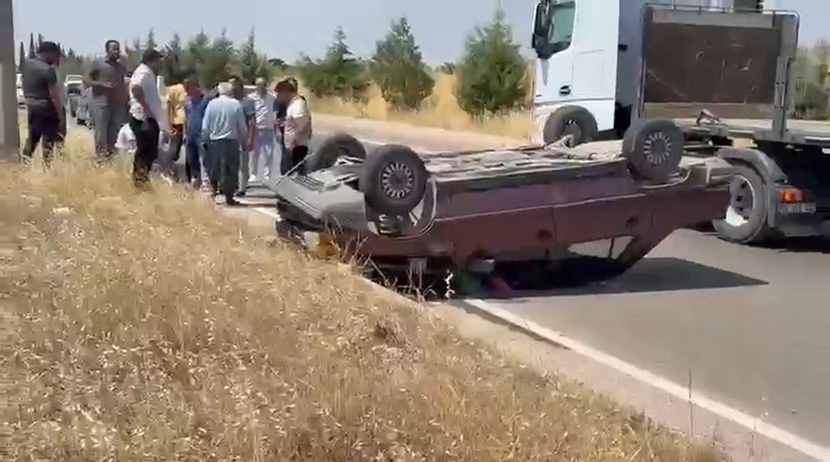 Adıyaman'da İki Otomobil Çarpıştı: 2 Yaralı
