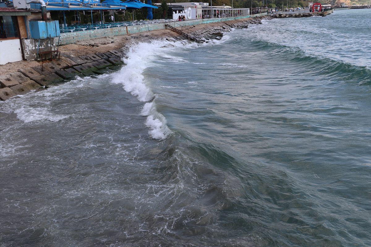 Marmara'da Poyraz Tekirdağ'da Ulaşımı Aksattı