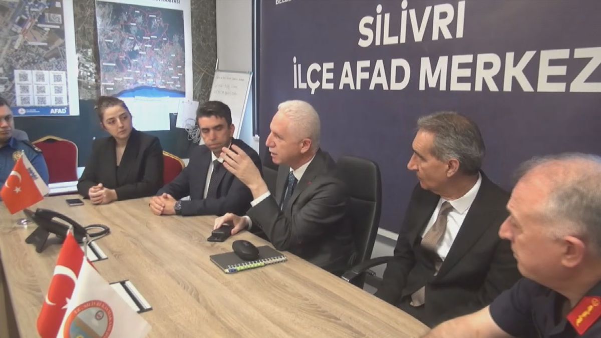 Vali Gül'den Silivri'deki Yangın İçin Sert Uyarı: 'Bu Kadar Ucuz Atlatamayız'