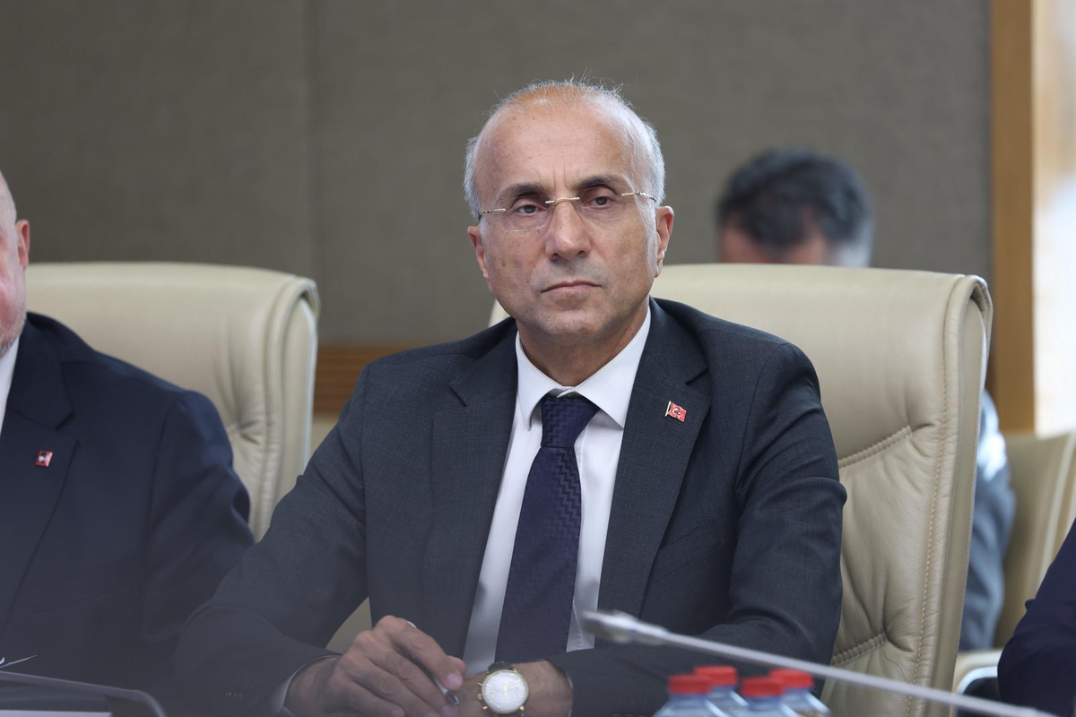 Genç: Enflasyon hedefleri çıpa olmaktan çıktı, arkasından koşuyor