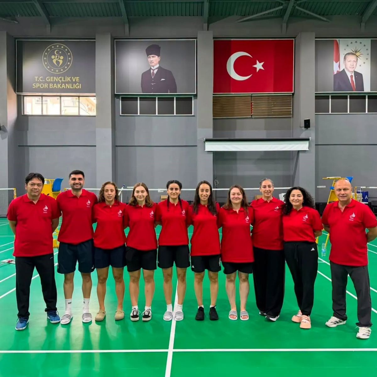 Milli Badminton Takımı Dünya Şampiyonası İçin Yeni Delhi’ye Uğurlandı