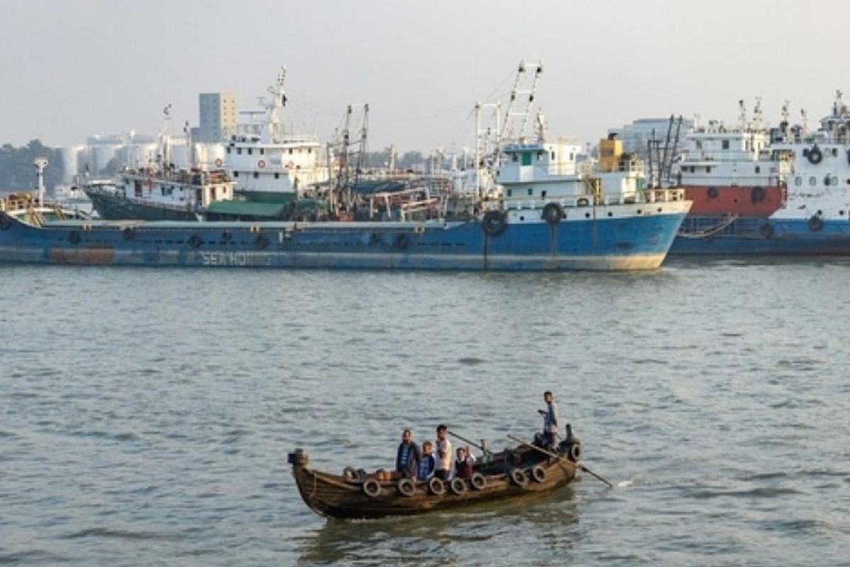 Bangladeş'te tersanede zehirli gaz: 8 ölü, 14 yaralı