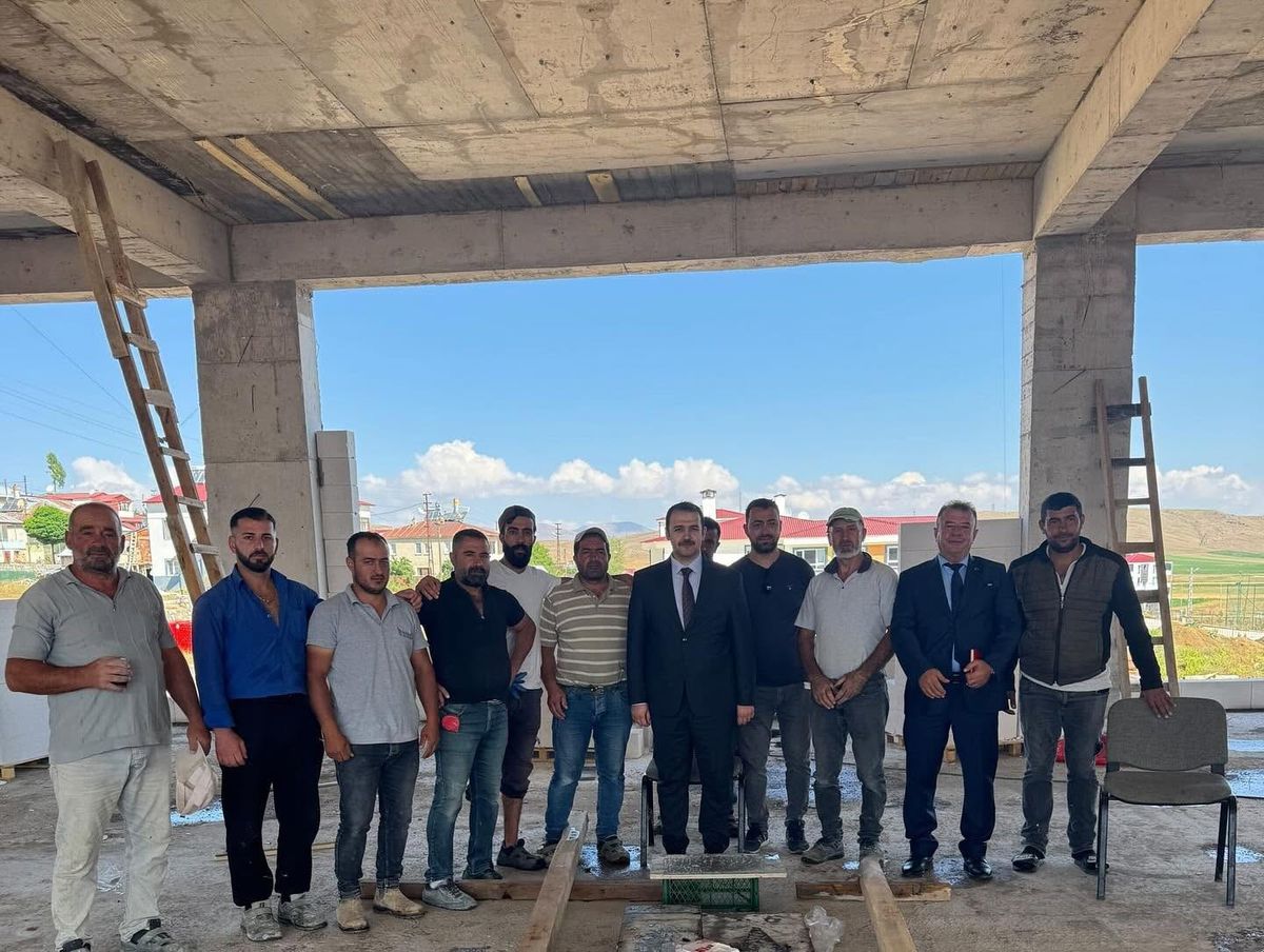 Demirözü'nde Öğretmenevi İnşaatında İnceleme
