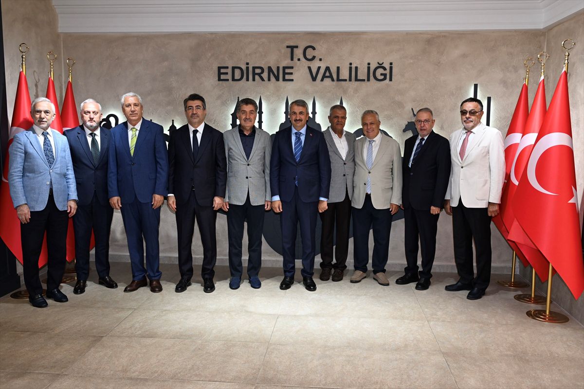 Bakan Yardımcısı Cantimur, Edirne Valisi'ni Ziyaret Etti