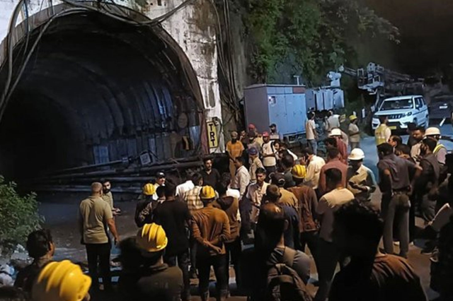 hindistanda tunel gocugu 7 olu 20143722 6675 1 m