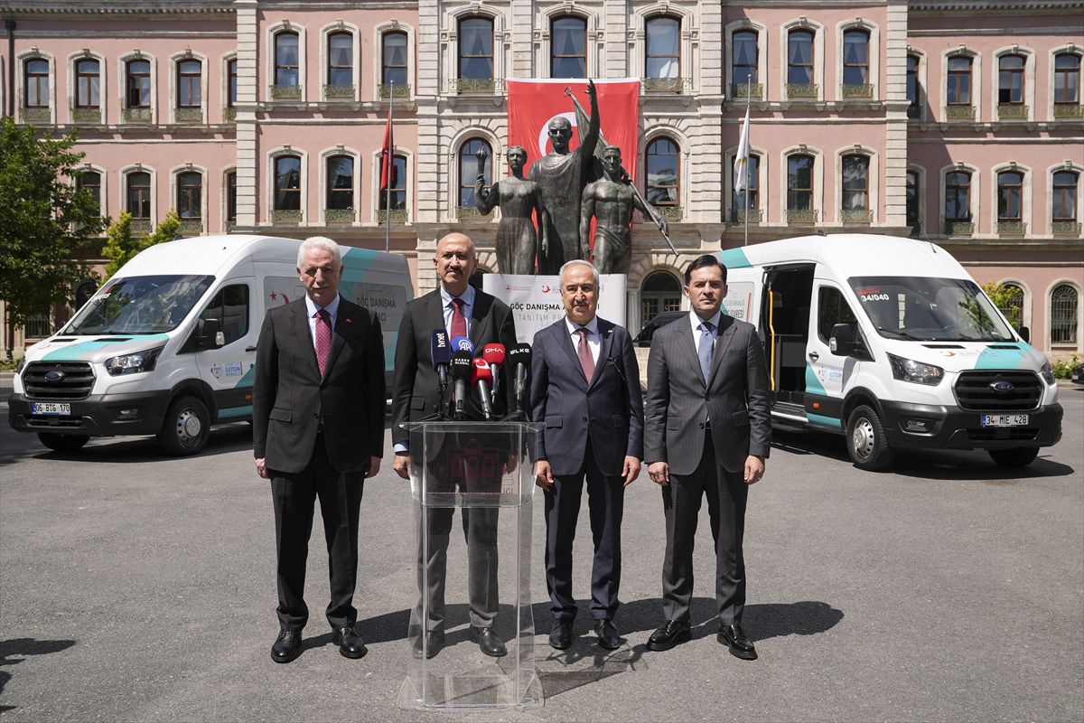 Hizmet kapasitesi artırılan göç danışma araçlarının tanıtımı İstanbul'da yapıldı