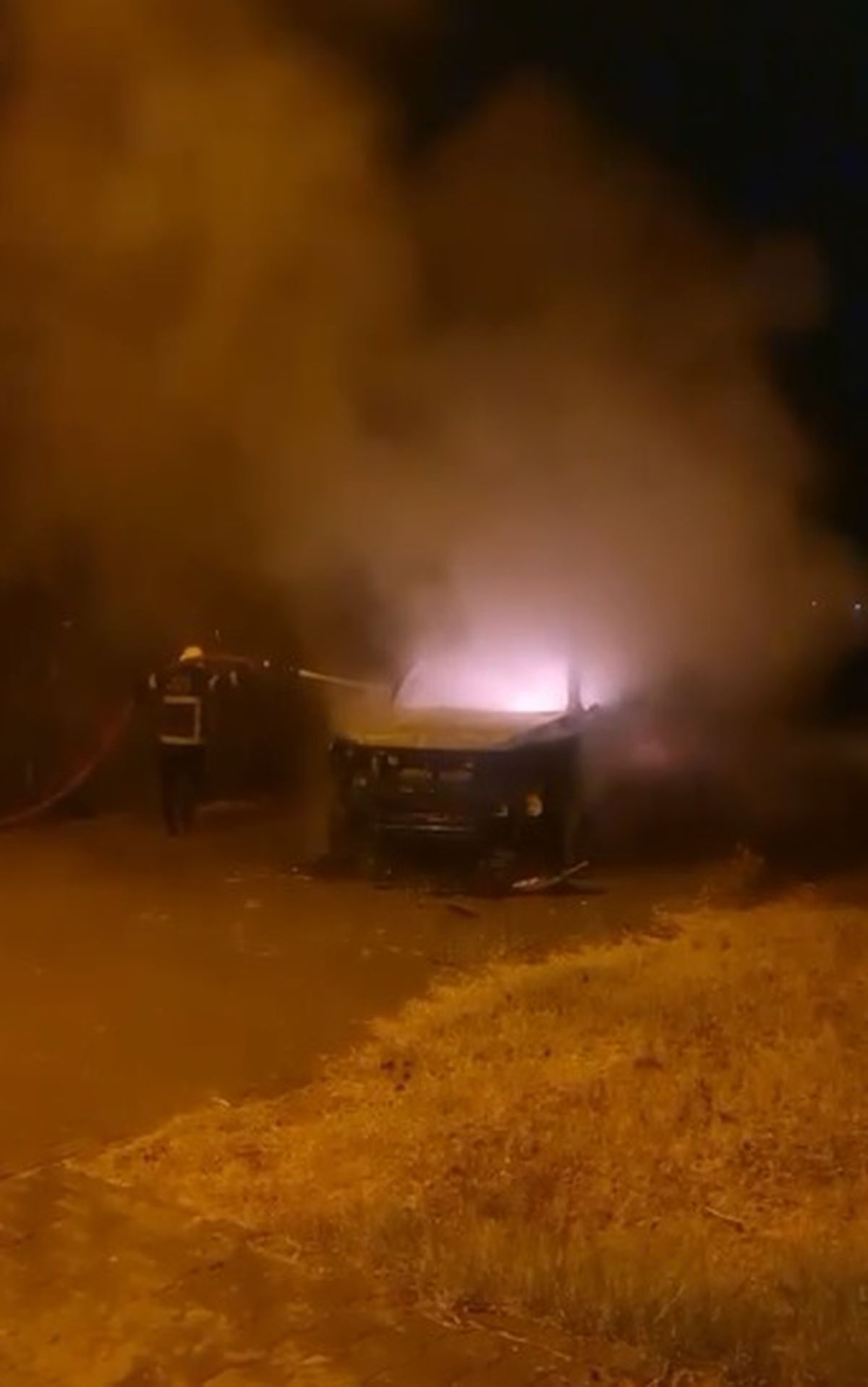 Barışma teklifi reddedilen mimar evi yakıp can verdi