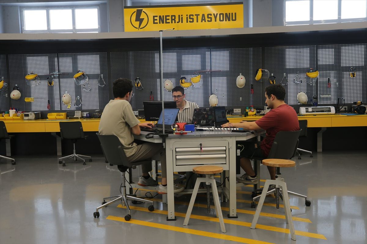 KBÜ ekibi TEKNOFEST’te finale hazırlanıyor