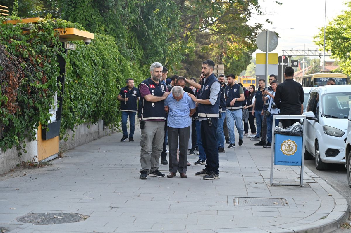 12 Yıl Sonra Derin Dondurucuda Ceset Bulundu, 16 Gözaltı