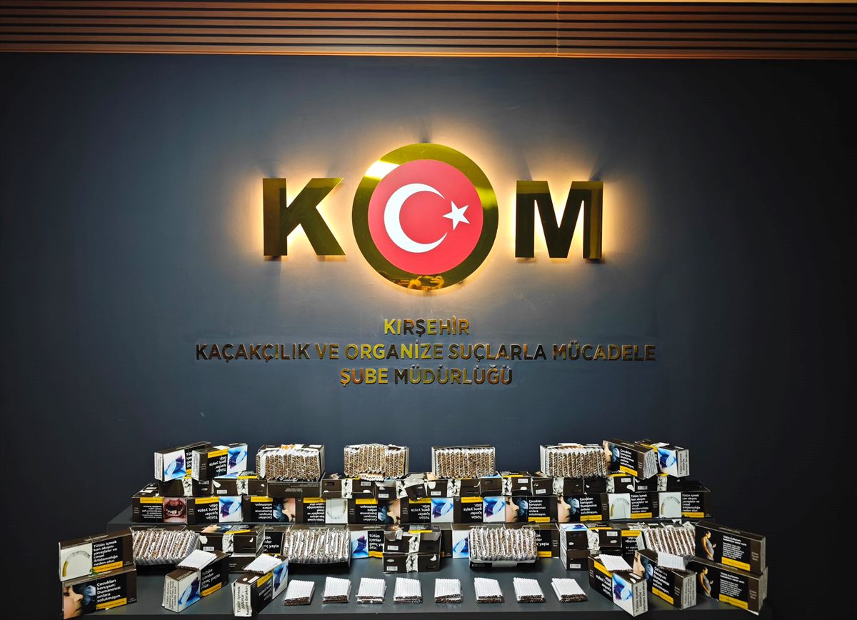 Kırşehir'de 15 Bin 80 Paket Doldurulmuş Makaron Ele Geçirildi