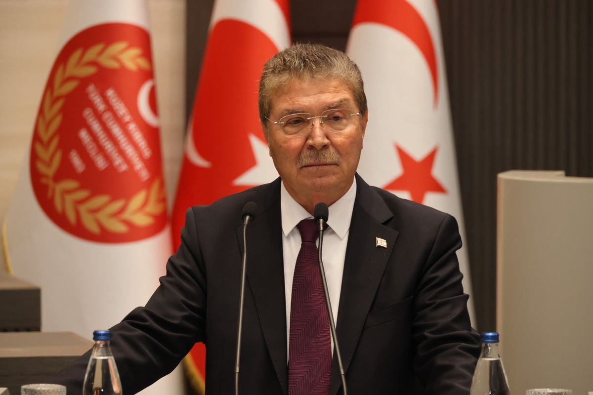KKTC Başbakanı Üstel’den AK Parti’nin 25. Kuruluş Yıl Dönümü Mesajı