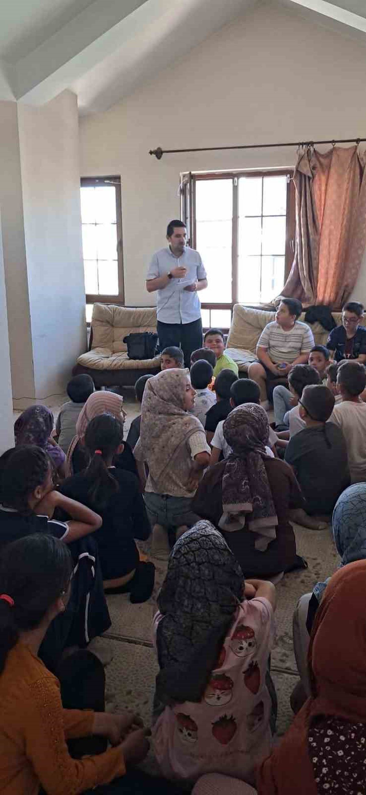 Kur’an Kursu Öğrencilerine ‘Teknoloji Tehlikeye Dönüşmeden’ Semineri