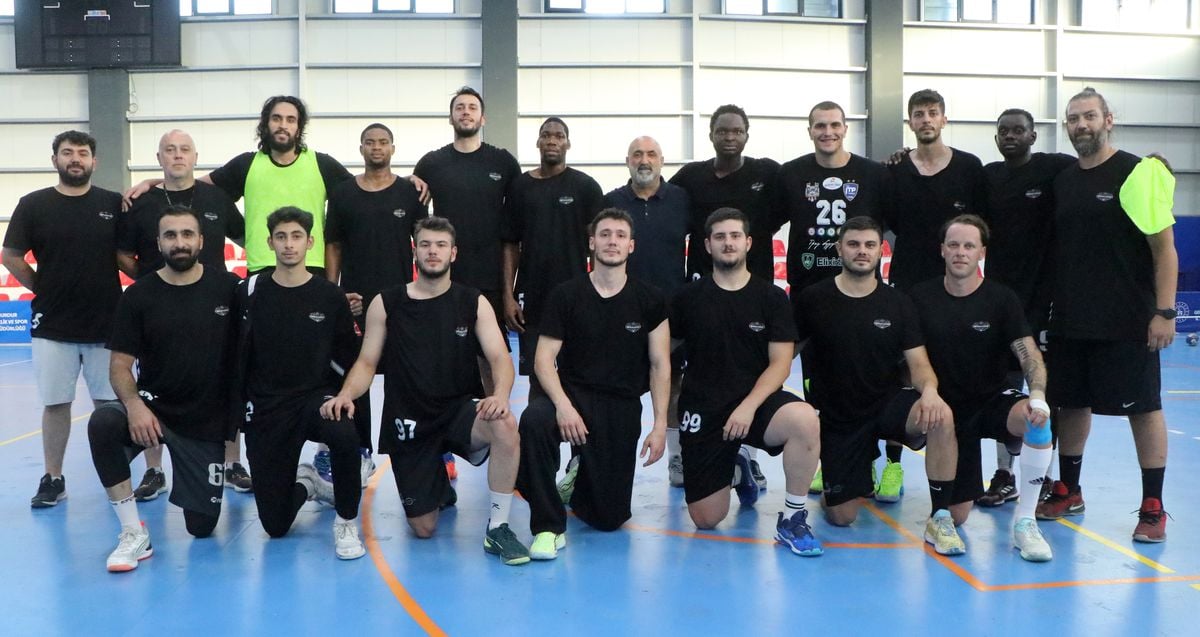 Mihalıççık Belediyespor Süper Lig'de Üst Sıraları Hedefliyor