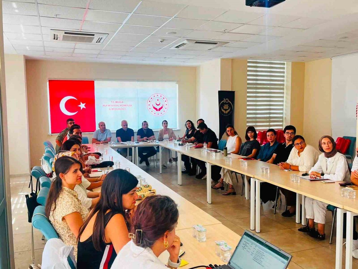 Muğla’da Aile Eğitim Programı Değerlendirme Toplantısı Yapıldı