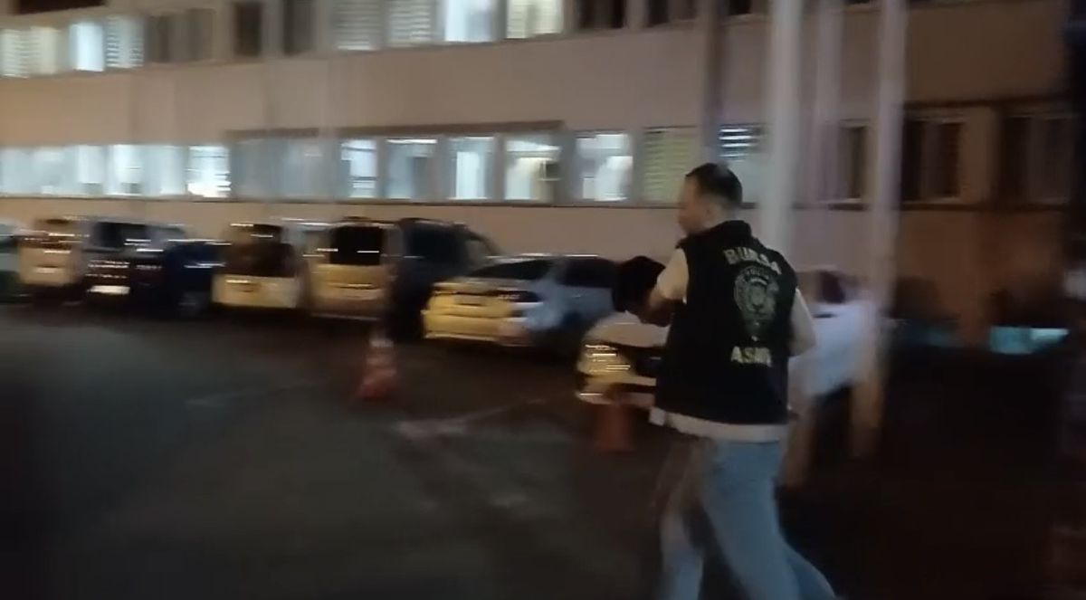 Bursa'da sahte bankacı ormanda yakalandı