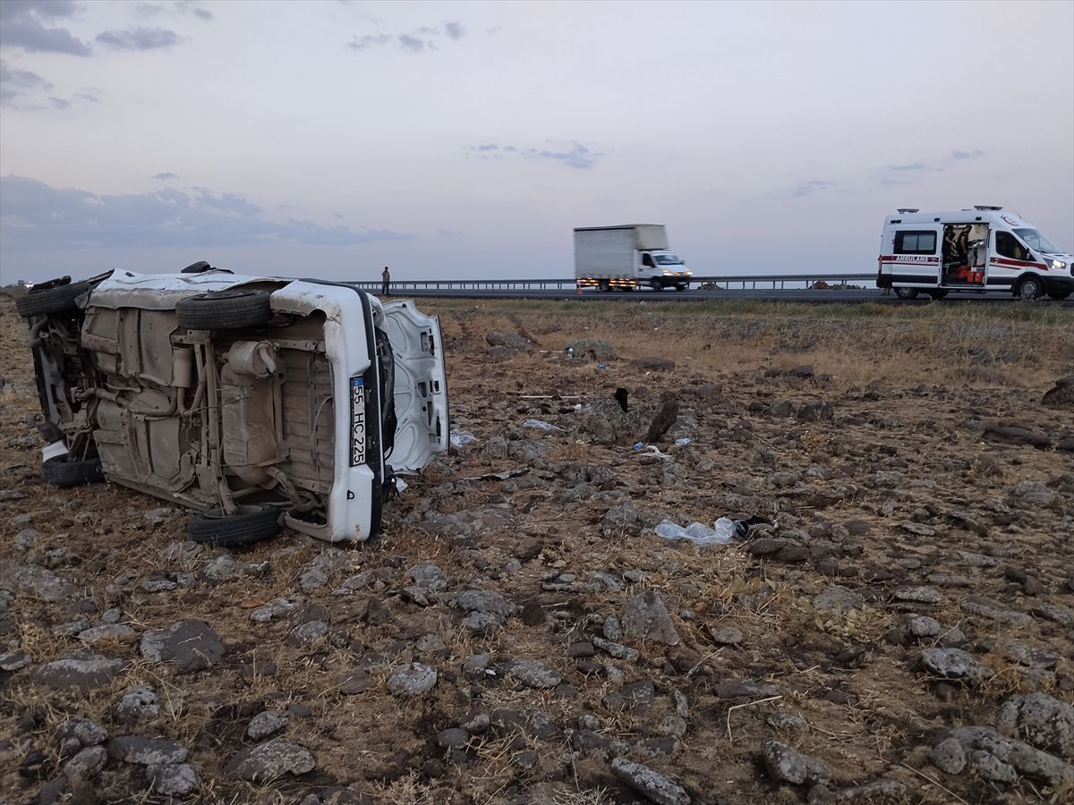 Siverek'te şarampole devrilen otomobilde yaralanan kişi hayatını kaybetti