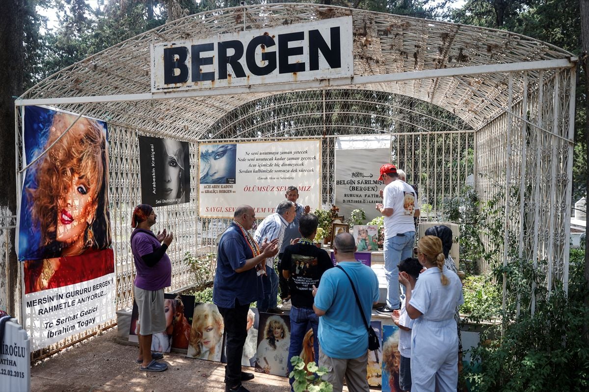 Bergen Mersin’de Mezarı Başında Anıldı