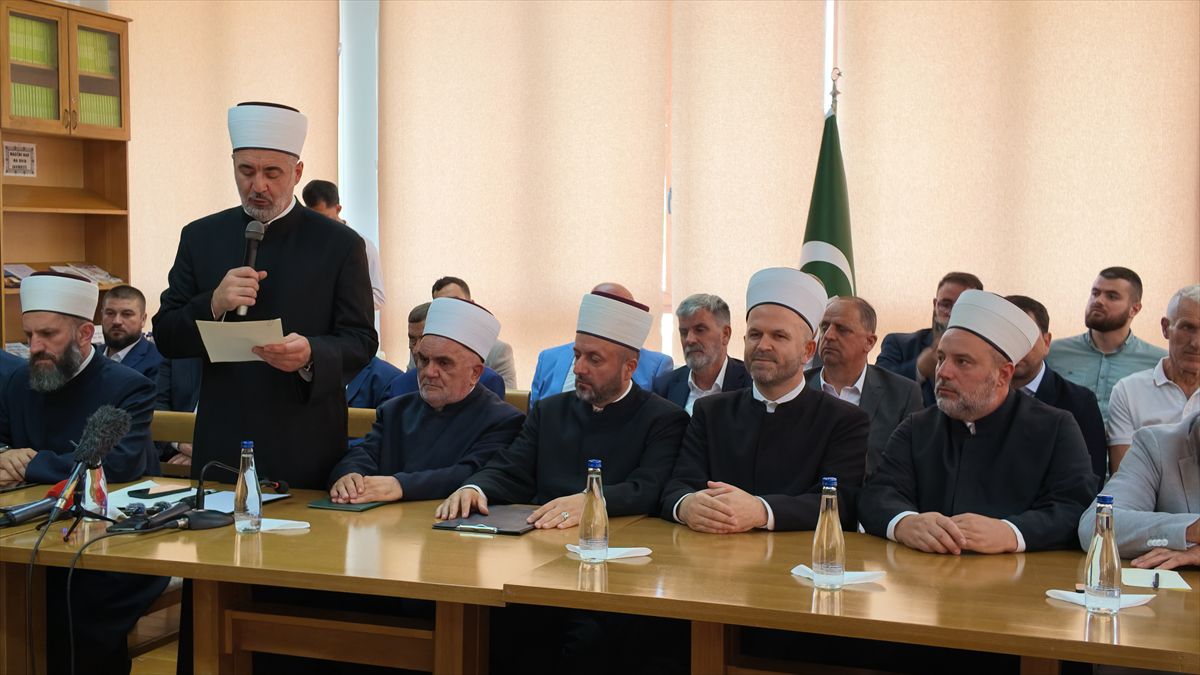 Sırbistan’da İslam Birliği 20 Yıl Sonra Tek Çatı Altında