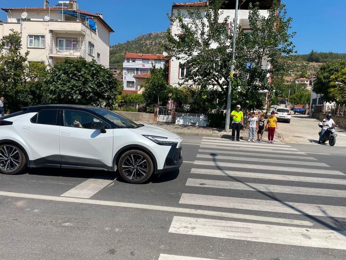 Gölpazarı’nda Çocuklar Trafik Dedektifi Oldu