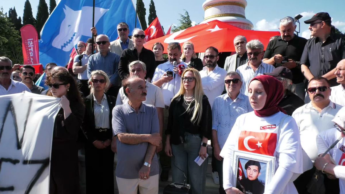 Şehit Ailelerinden Çerçeve Yasaya Protesto