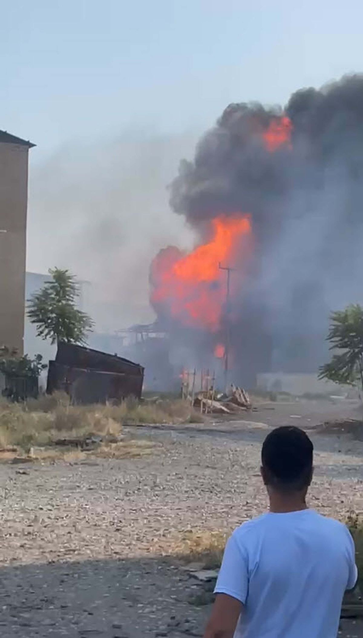 Salihli'de oksijen dolum tesisinde patlama: 2 ölü, 2 yaralı