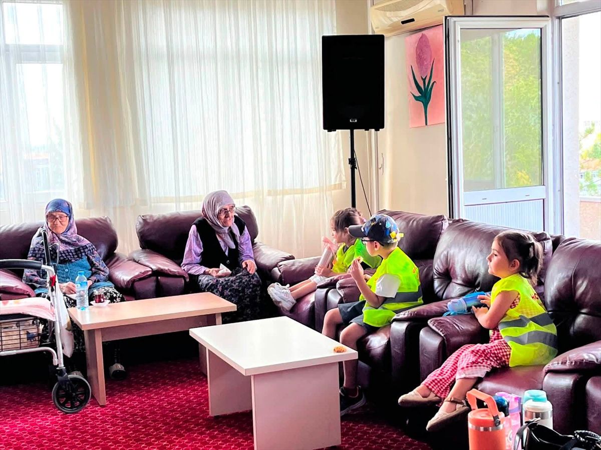 Edirne'de Kuşaklar Buluşması ve Tarım Bilgilendirmesi