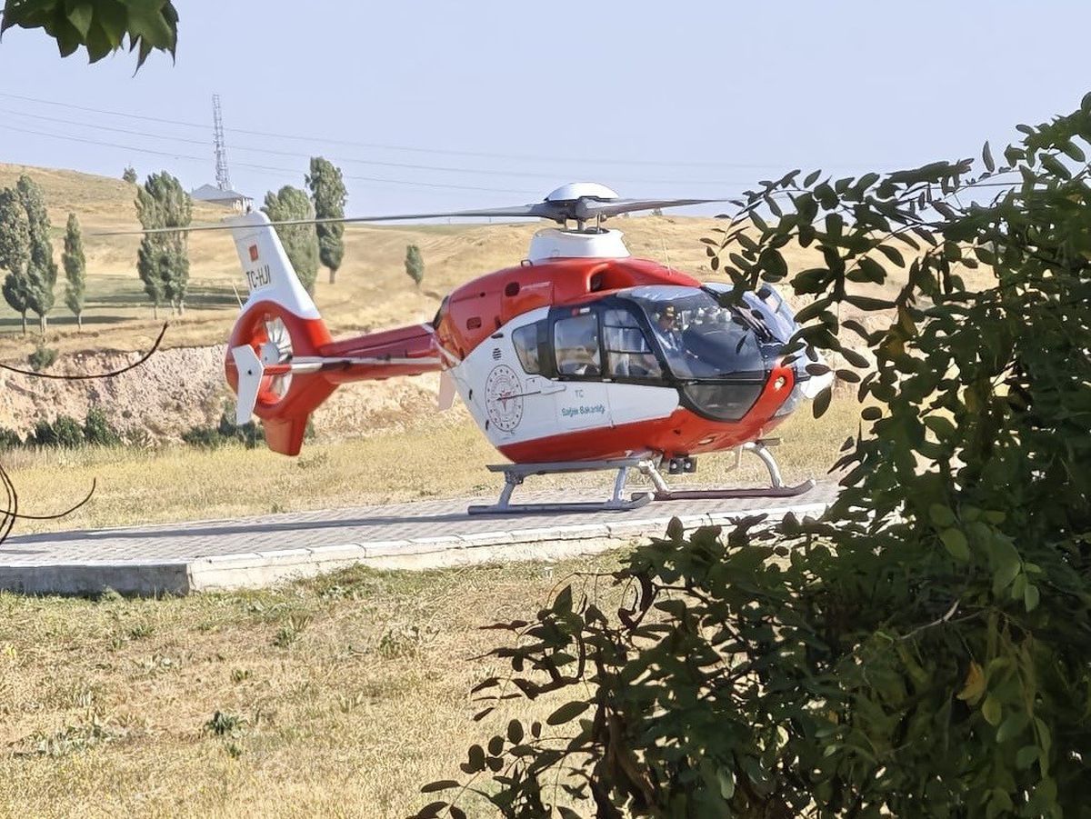 Van'dan Erzurum'a Hava Ambulansla Nakil