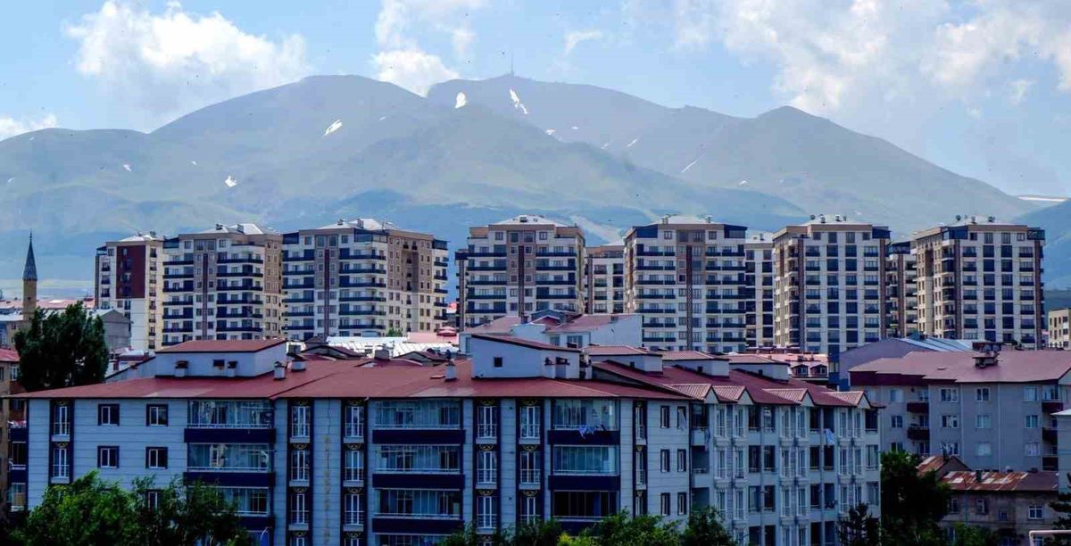 Erzurum'da Temmuz 2026'da 820 Konut ve 111 İş Yeri Satıldı