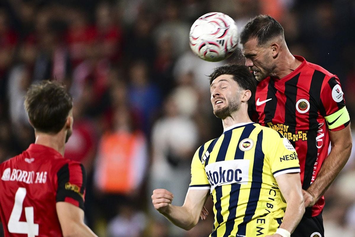 Fenerbahçe'ye sezonun ilk şoku! Öne geçtiği maçı kaybetti