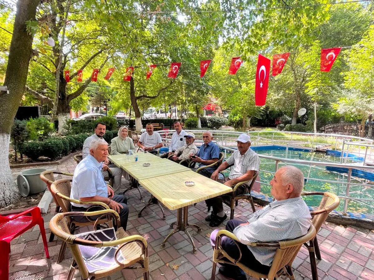 DPÜ'nün Hayat Üniversitesi Projesi Kapsamında Dereköy'de Arazi Toplulaştırması Söyleşisi