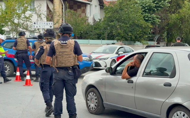 iki gundur evde kapali hem cev 20144577 3670 1 m