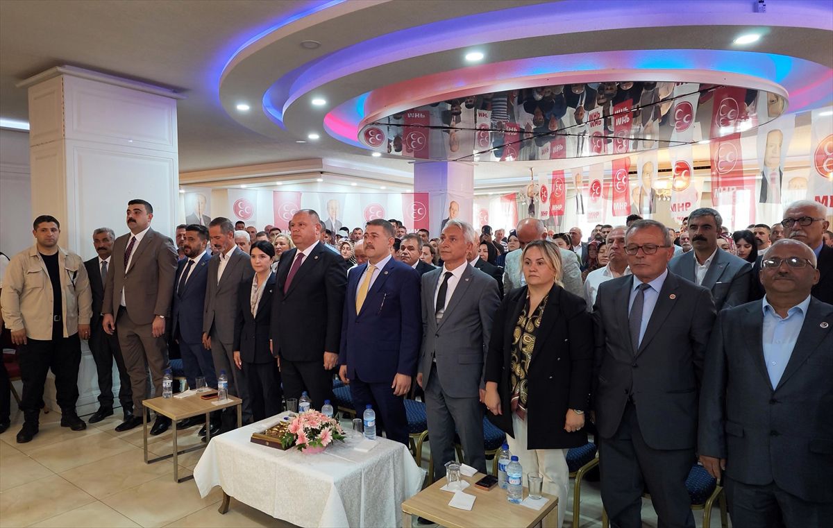 MHP Kırıkkale Kongresi: İsmailoğulları Başkan Seçildi