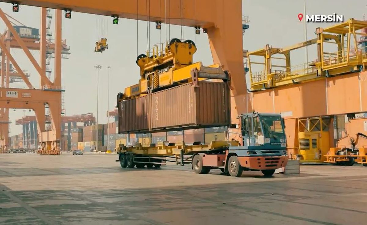 Sağlık Bakanı Memişoğlu: Lübnan'a 15,6 ton tıbbi yardım gönderildi