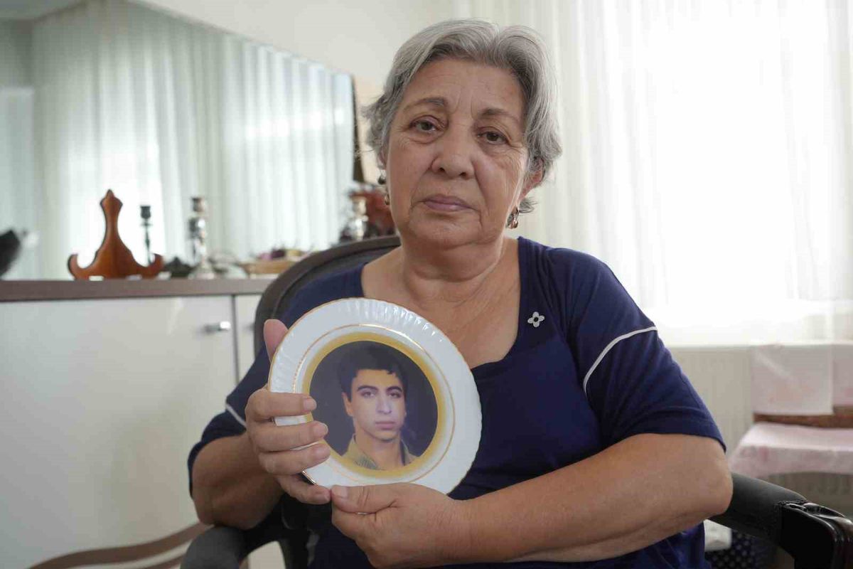 Marmara Depremi'nde Kaybolan Oğlunu 4 Yılda Buldu, Acısı İlk Günkü Gibi