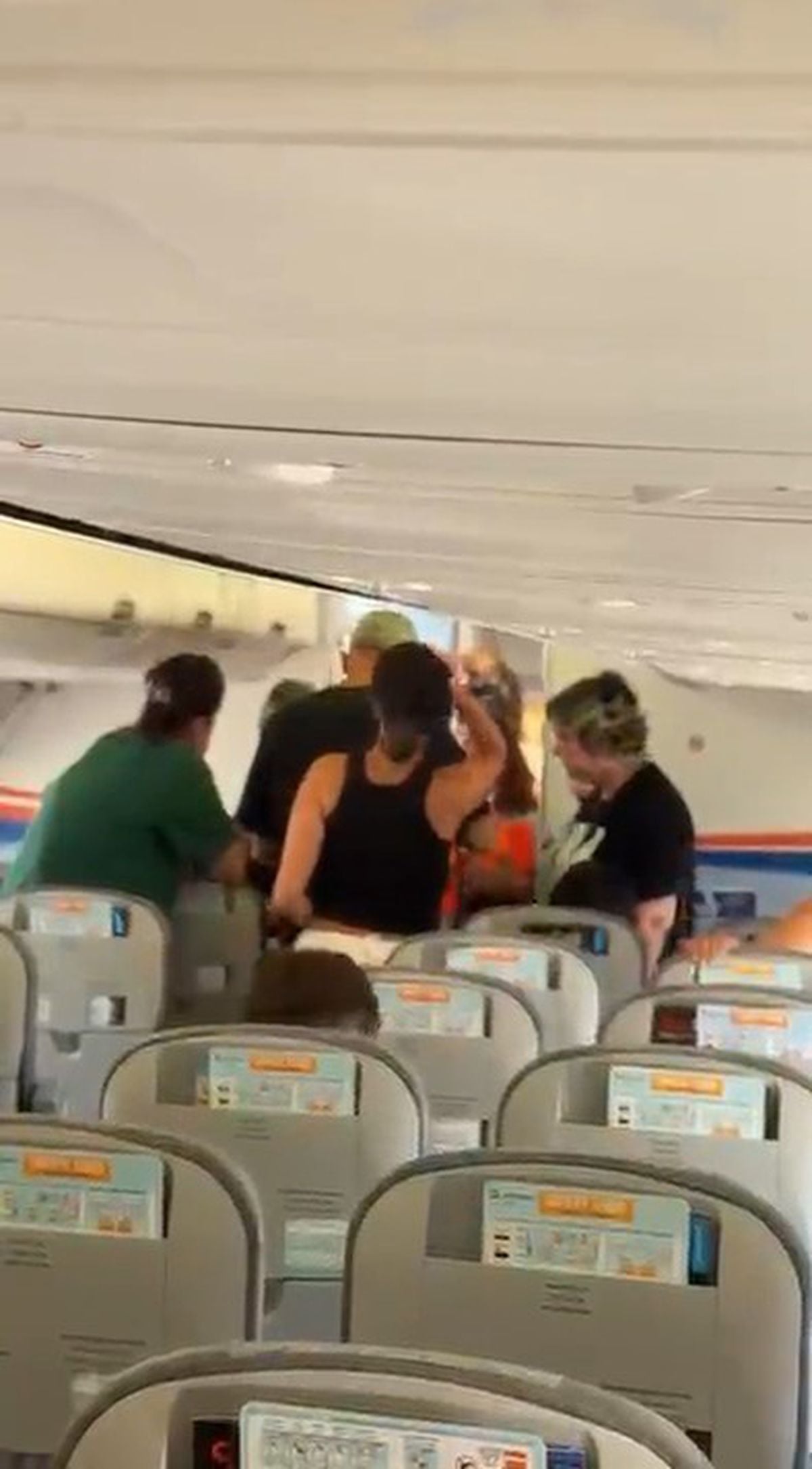 SunExpress KKTC uçuşunda gecikme ve bagaj krizi